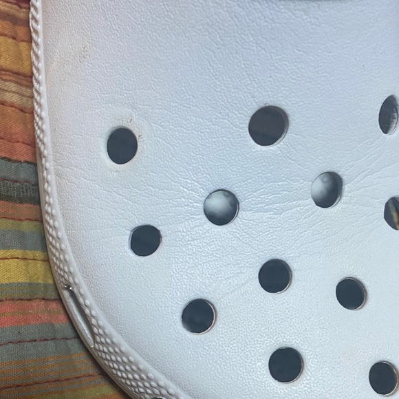 CROCS Clogs - Picture 3 of 7